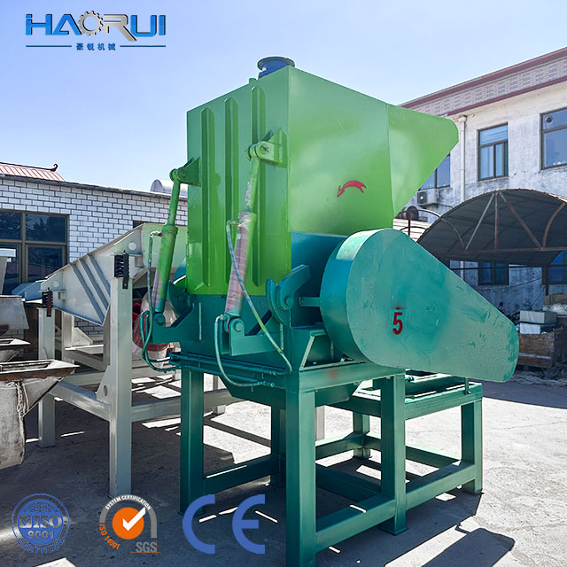 Nowy model dostosowany do plastikowej kruszarki 1500 kg